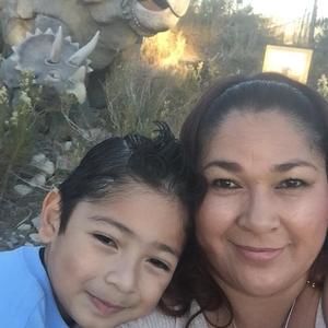 Meet your Posher, Juana